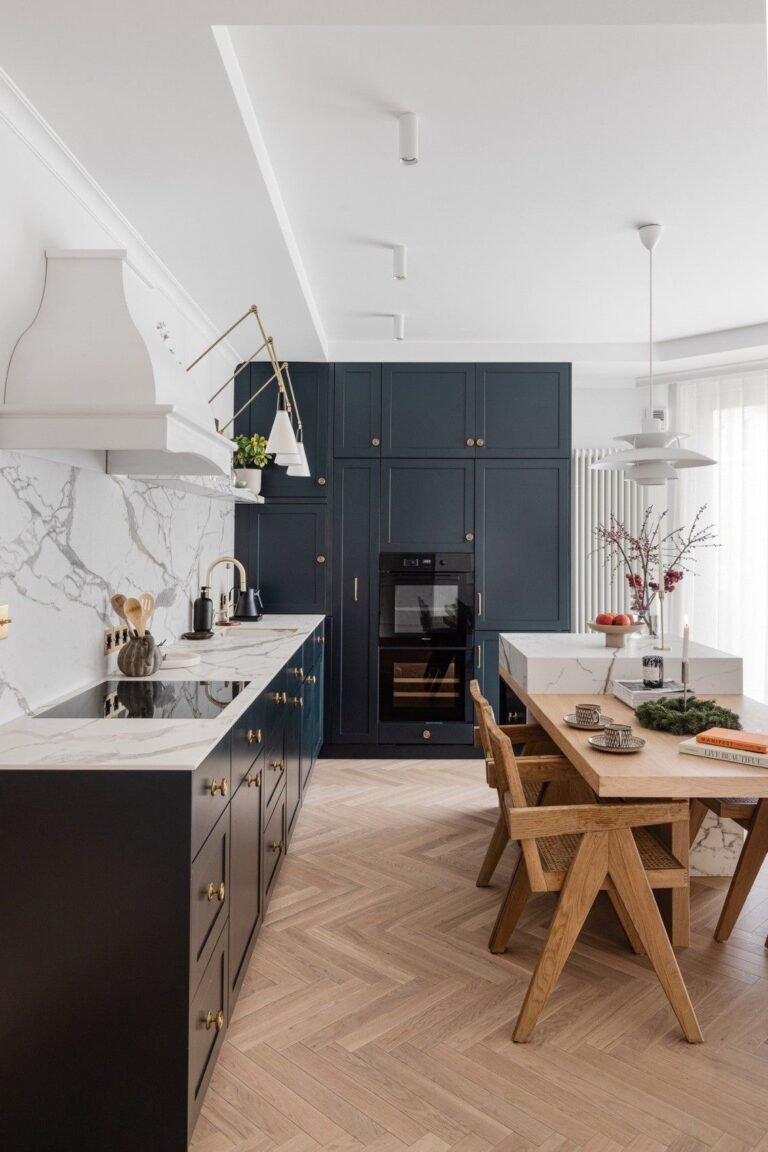 37 Black Kitchen Ideas That Demand Attention