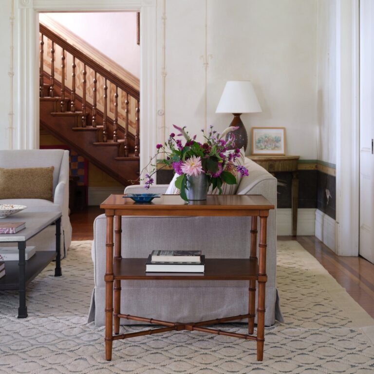 27 Side Table Styling Tips That Will Transform Your Living Room Overnight